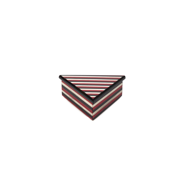Triangle Stripes red box